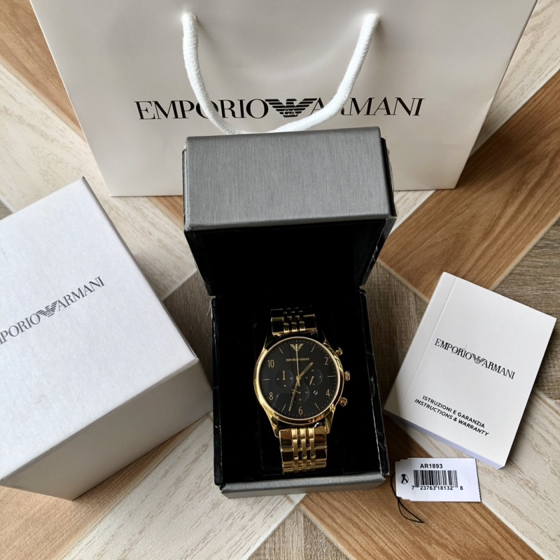 Часы Armani