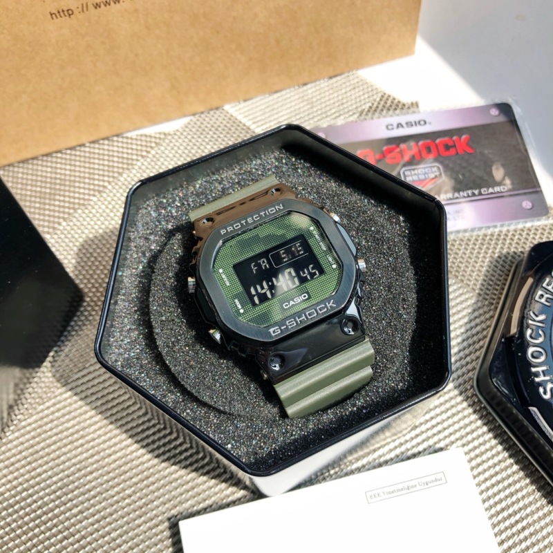 Часы Casio G-SHOCK
