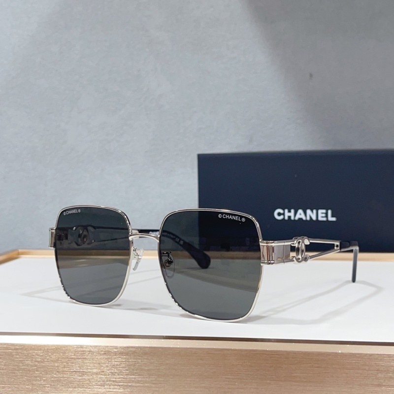 Солнцезащитные очки Chanel модель CH2210