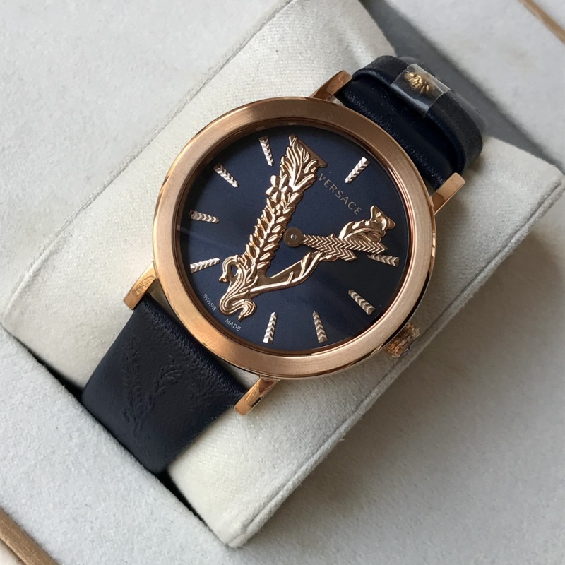 Часы Versace