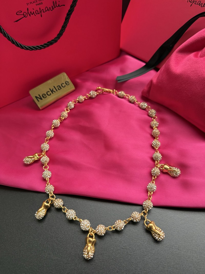 Наручное колье с подвесками Schiaparelli