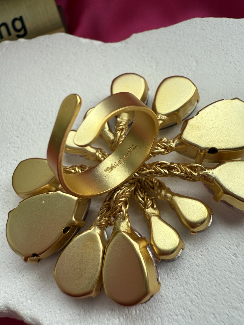 Брошь с кристаллами Schiaparelli