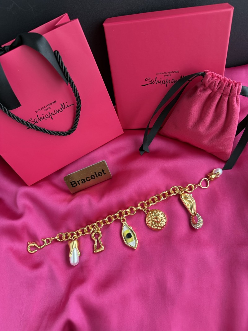 Браслет Schiaparelli с подвесками