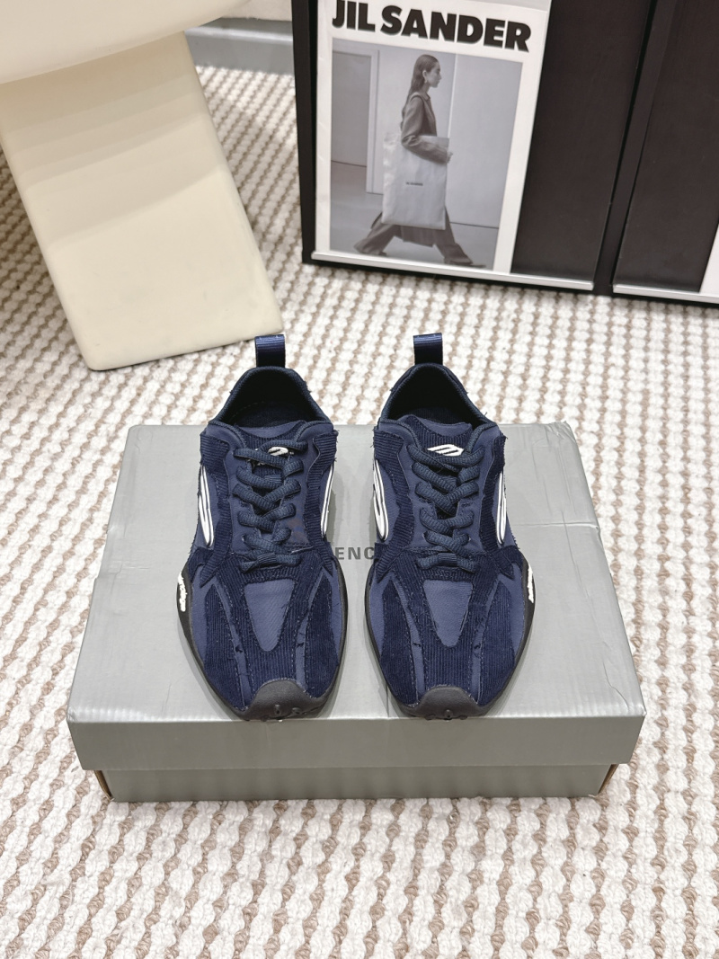 Баленсиага Мундей Ultra женские кроссовки Balenciaga