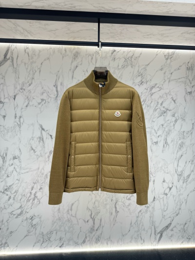 Пуховик Moncler