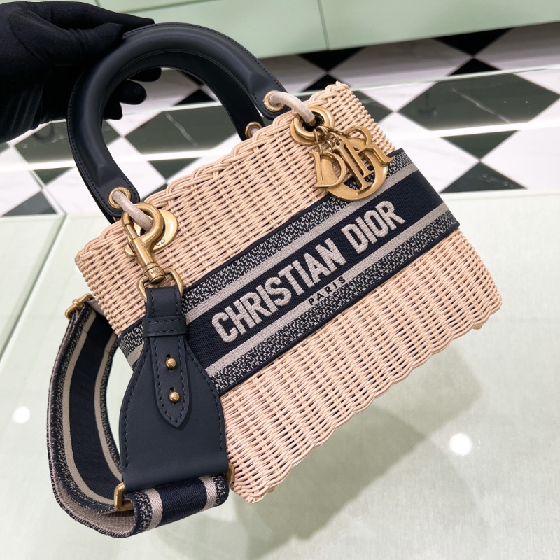 Плетеная женская сумка через плечо в стиле Lady Dior