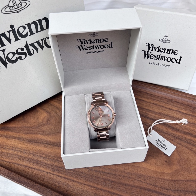 Часы Vivienne Westwood