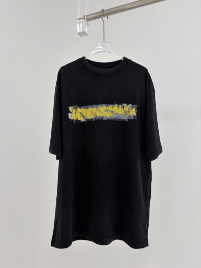 Футболка Balenciaga