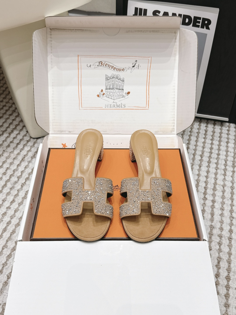 Женские сандалии с декоративной буквой H Hermès