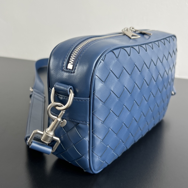 Мужская сумка через плечо Bottega Veneta синяя плетеная