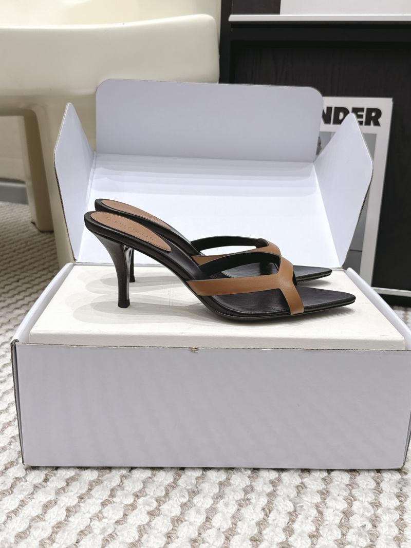 Yves Saint Laurent женские мюли с острым носом