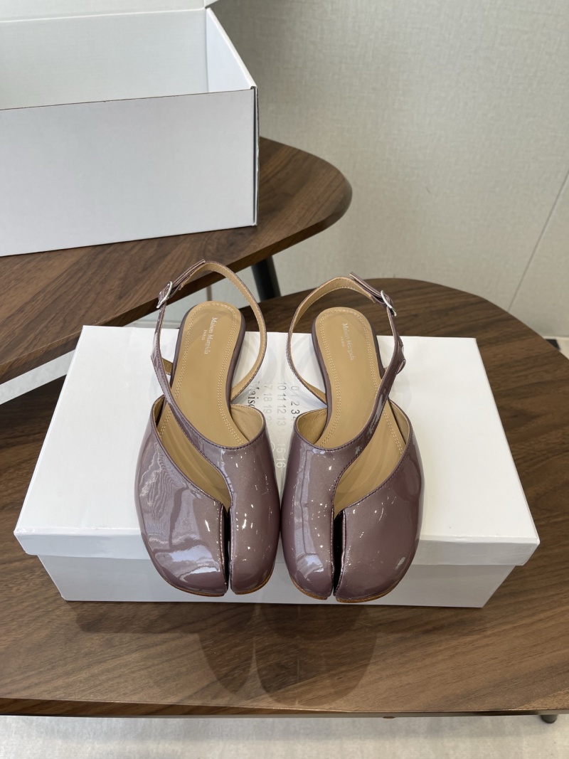 Сандалии Maison Margiela MM6 Tabi с ремешком