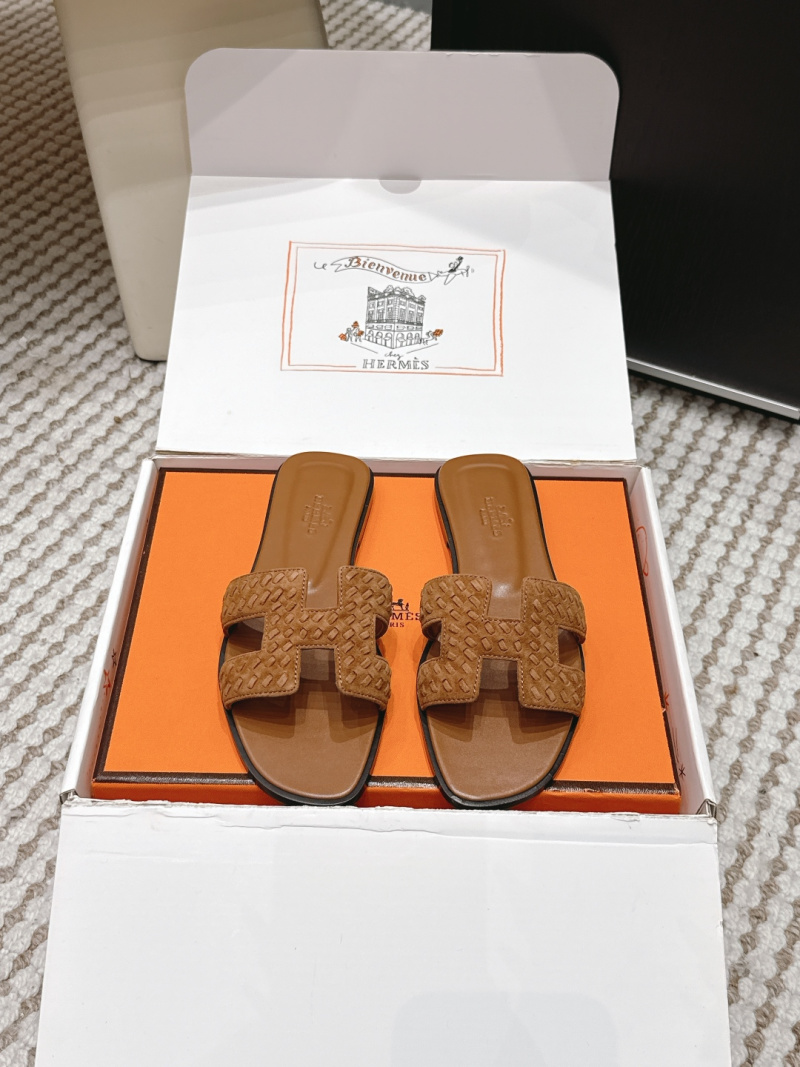 Женские шлёпанцы H с плетеным ремешком Hermès