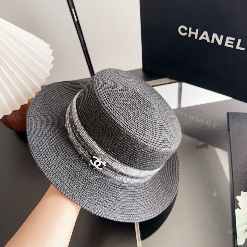 Плоская черная соломенная шляпа с лентой Chanel