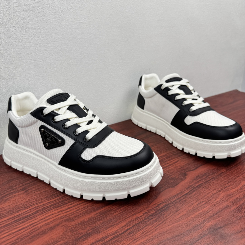Мужские кроссовки Prada