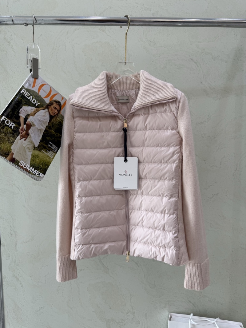 Пуховик Moncler