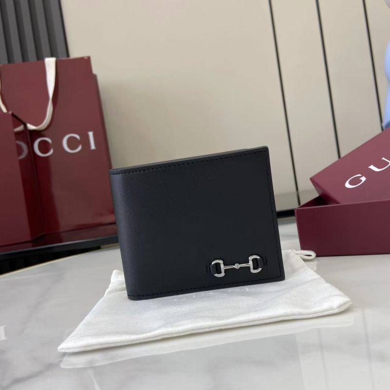 Портмоне Gucci с металлической фурнитурой