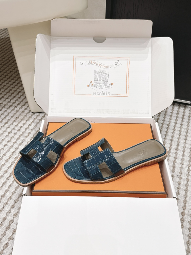 Женские шлёпанцы с буквой H, темно-синий крокодил Hermès