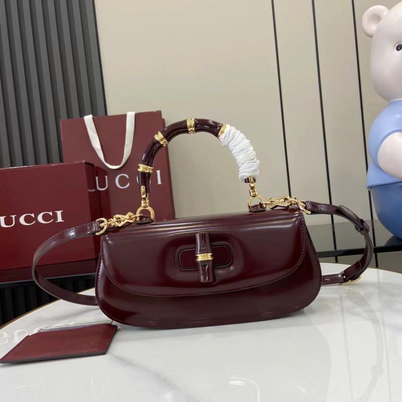 Сумка Gucci с бамбуковой ручкой