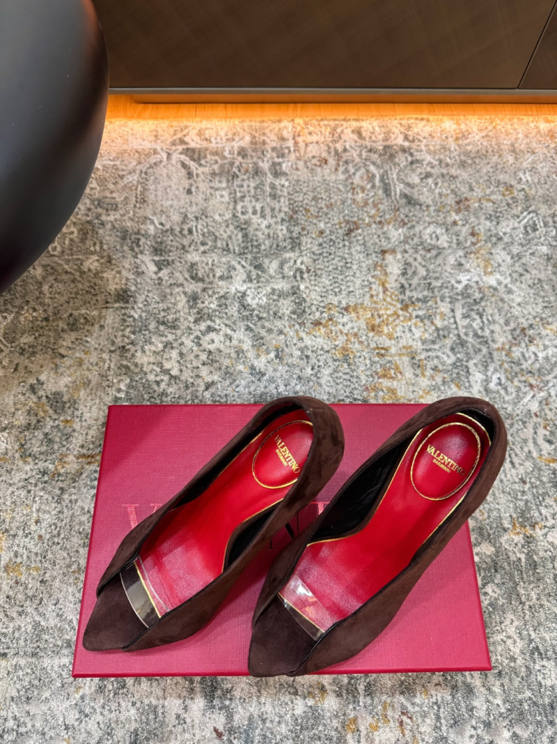 Туфли Valentino замшевые на каблуке Valentino Garavani