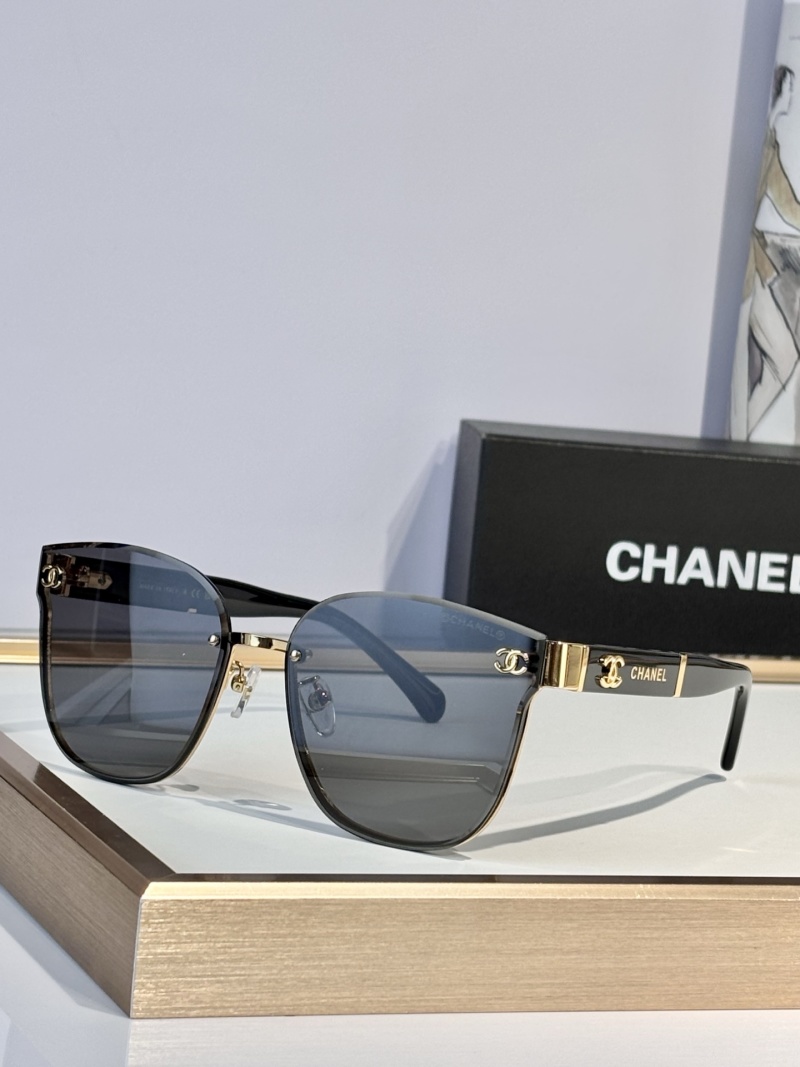 Солнцезащитные очки Chanel модель 5505-H