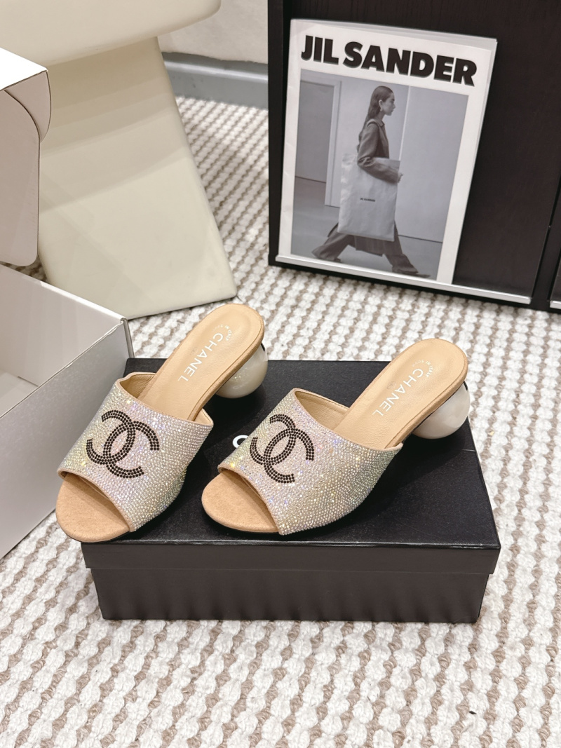 Женские босоножки Chanel