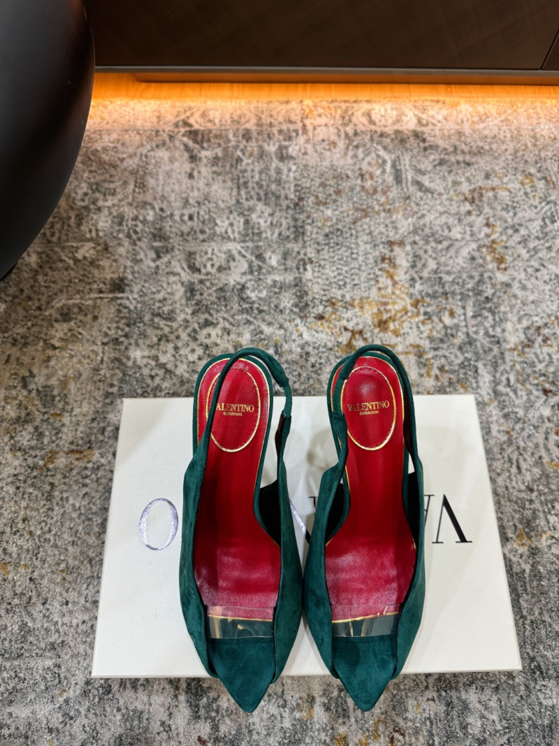 Женские замшевые туфли Valentino зеленого цвета Valentino Garavani