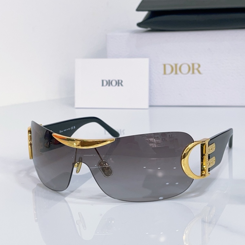 Солнечные очки Dior