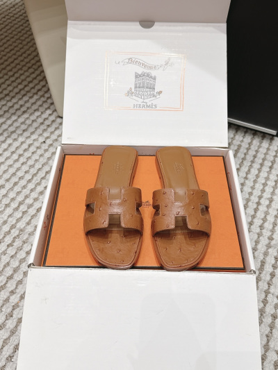 Женские шлепанцы Hermes H из натуральной кожи, цвет коричневый