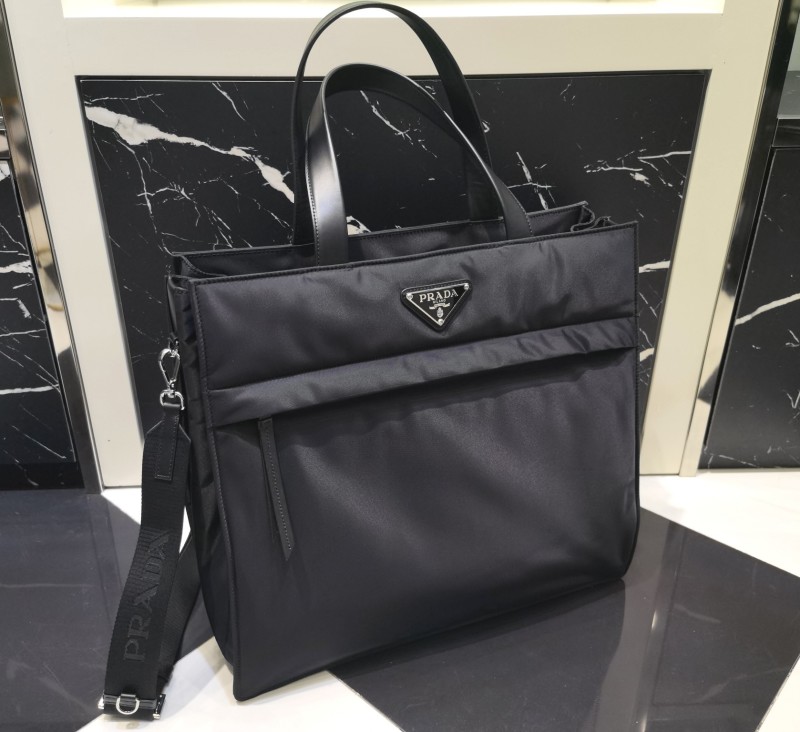 Сумка-тоут из нейлона с логотипом Prada