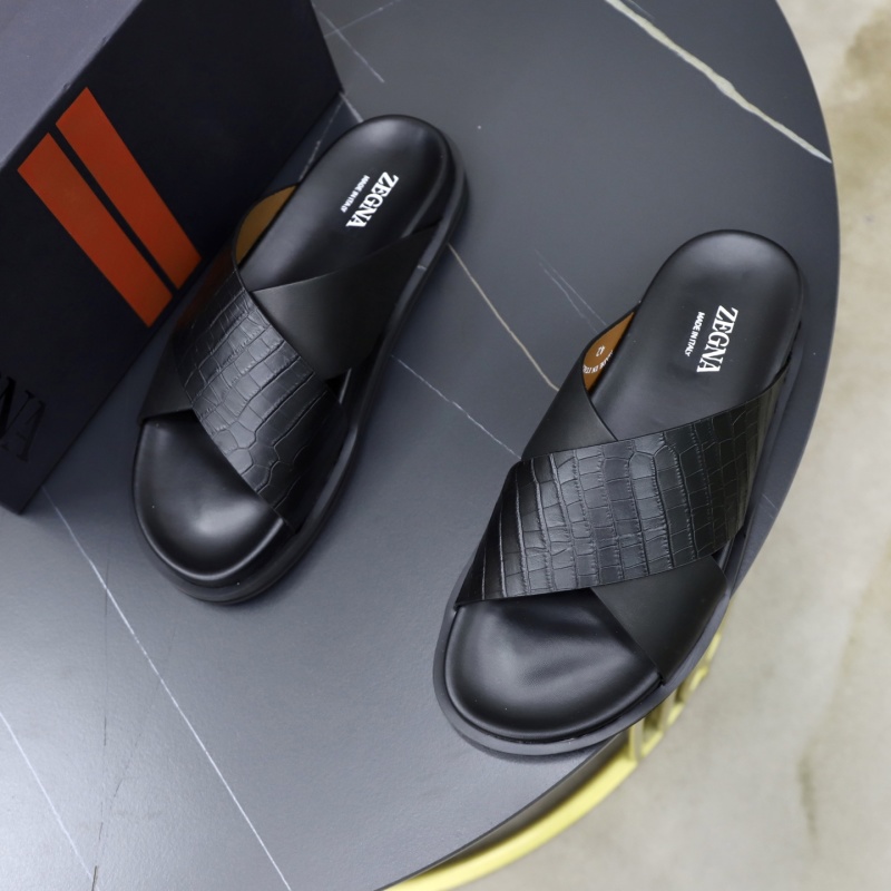 Шлепанцы Zegna черного цвета