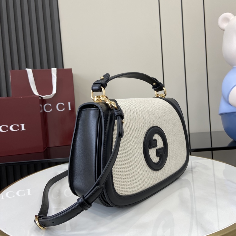 Женская сумка Gucci с логотипом GG
