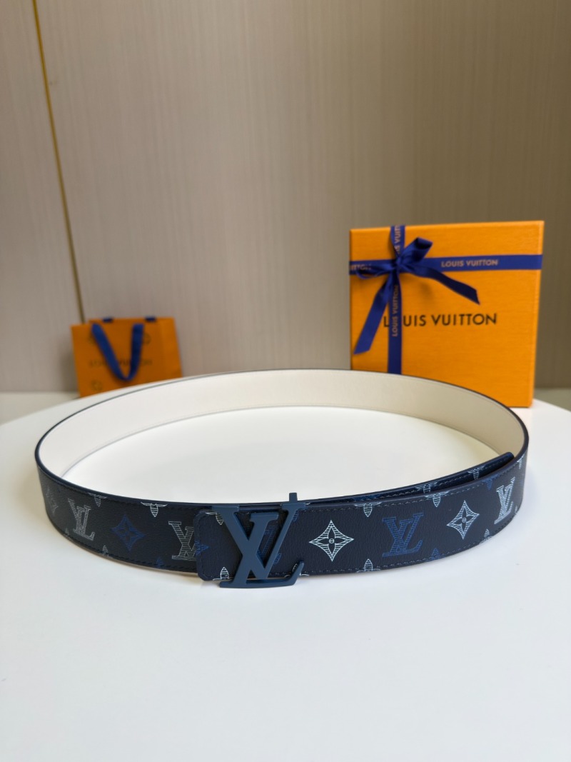 Кожаный ремень Louis Vuitton с монограммой