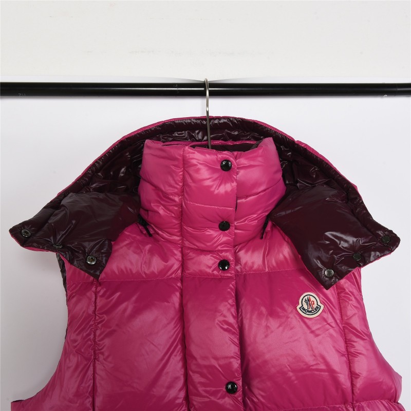 Жилет Moncler