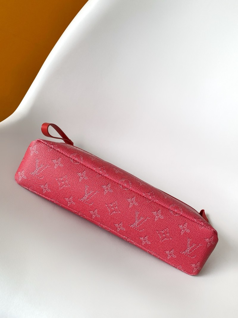 Сумка-клатч Louis Vuitton