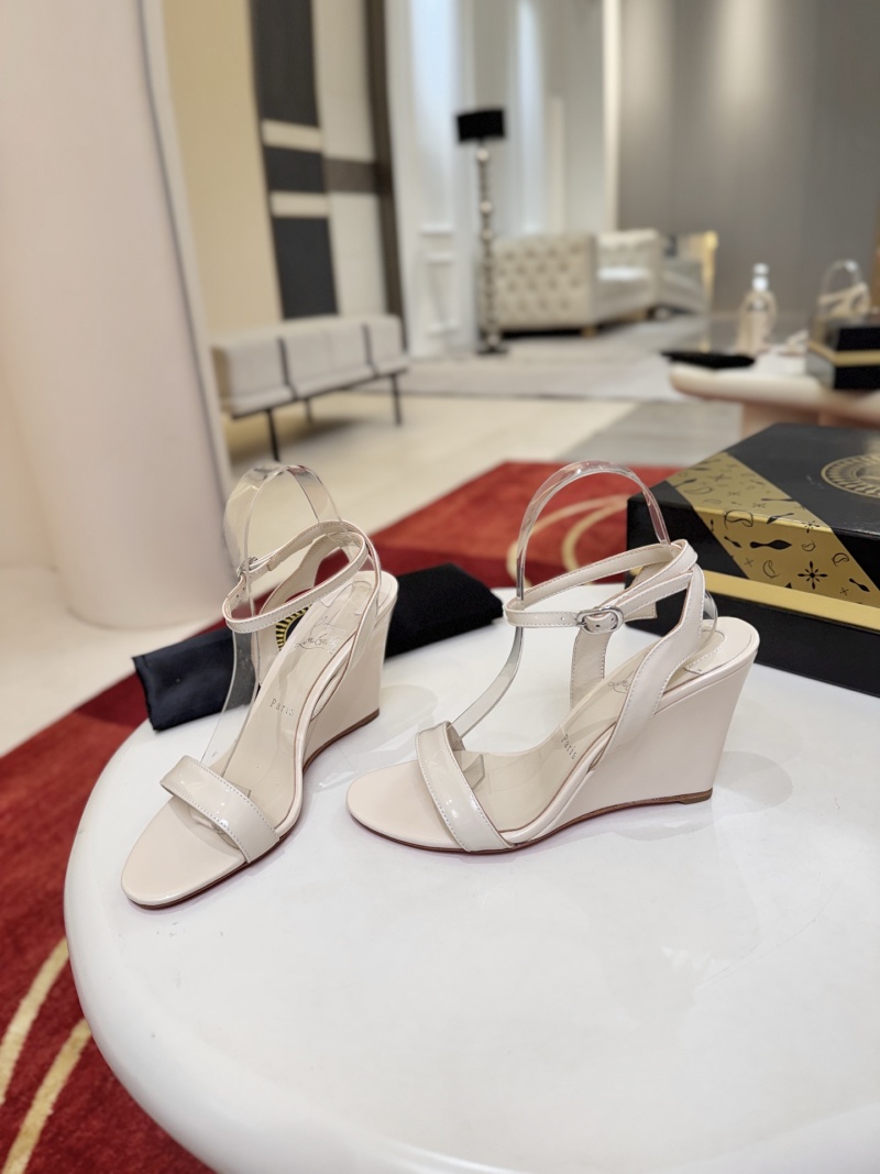 Туфли Christian Louboutin