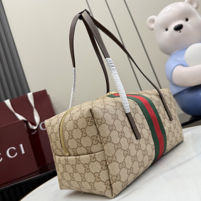 Сумка Gucci с монограммой и полосой