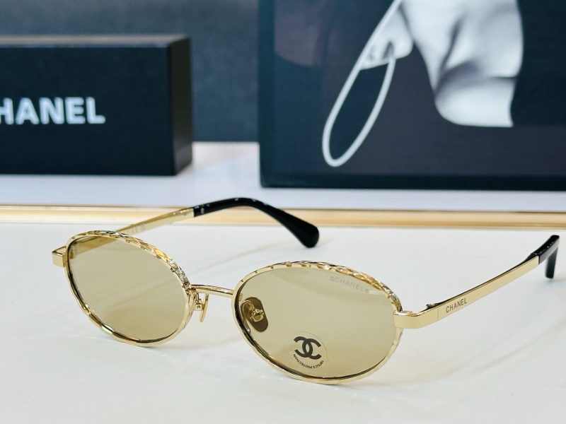 Солнцезащитные очки Chanel, черная оправа, размер 54