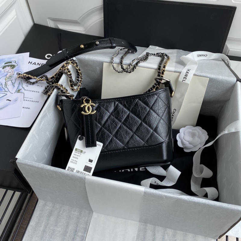 Черная сумка Chanel Gabrielle