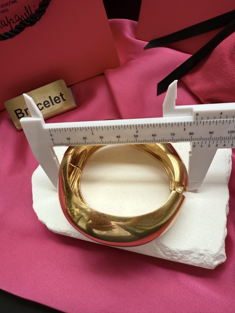 Браслет Schiaparelli