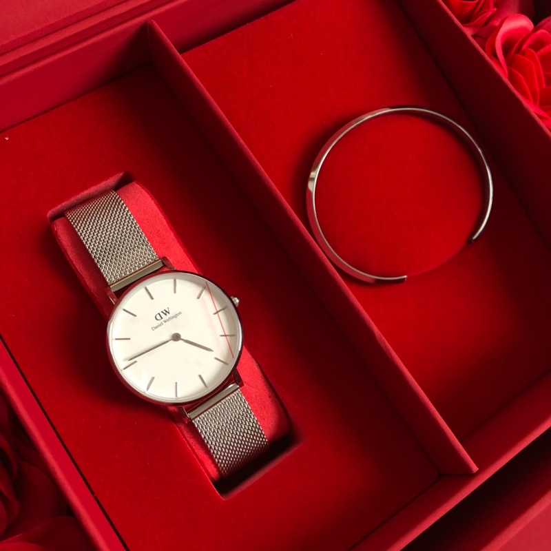 Часы Daniel Wellington