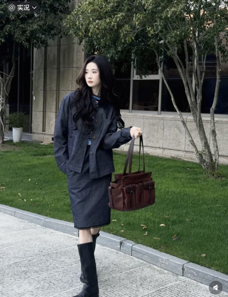Куртка женская Prada демисезонная