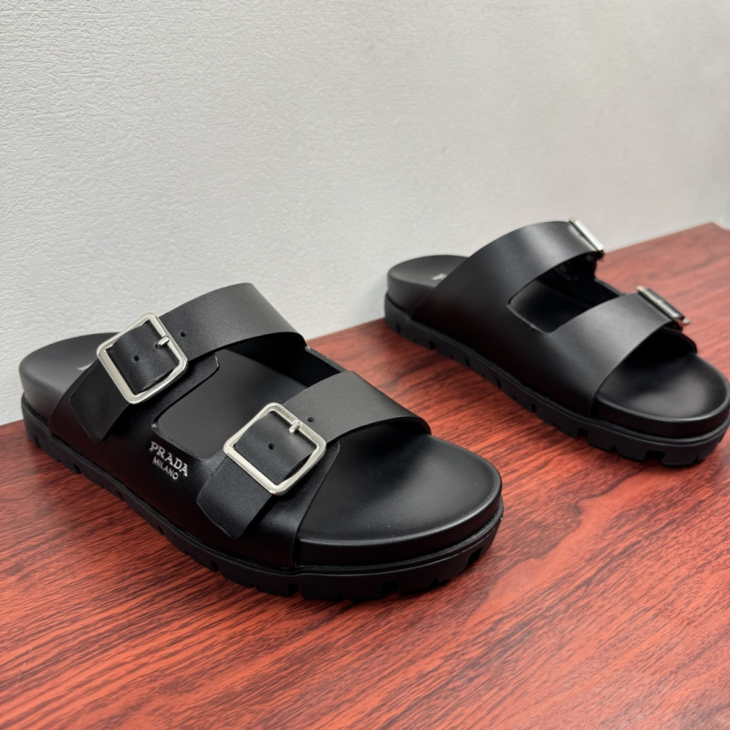 Мужские шлёпанцы Prada Milano