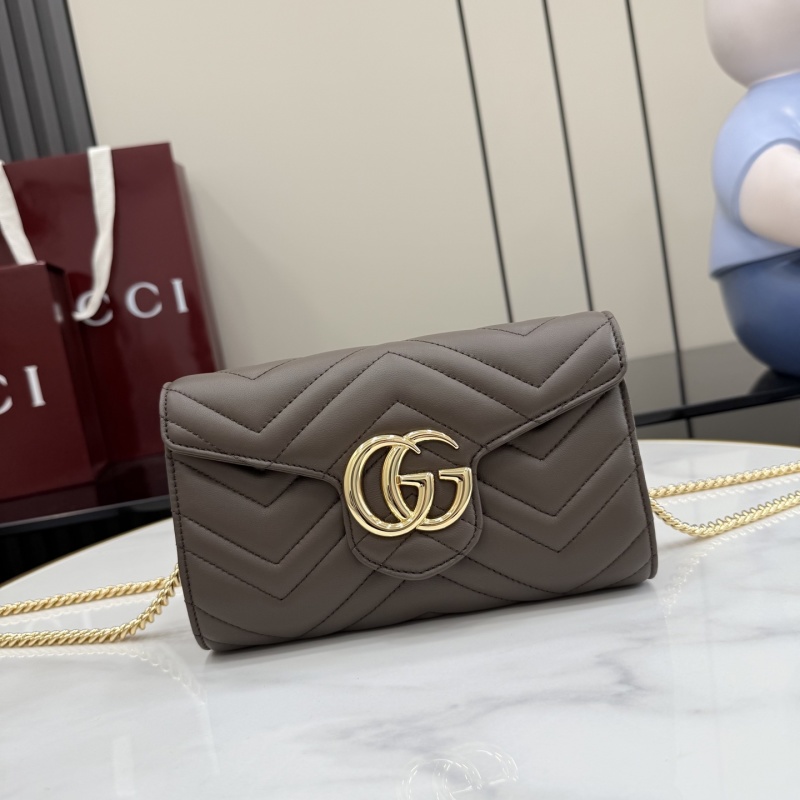 Сумка-клатч Gucci GG Marmont
