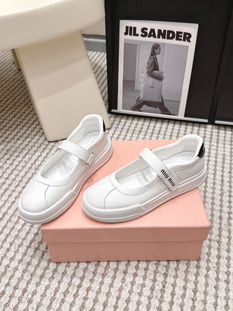 Женские белые кеды Miu Miu на липучке