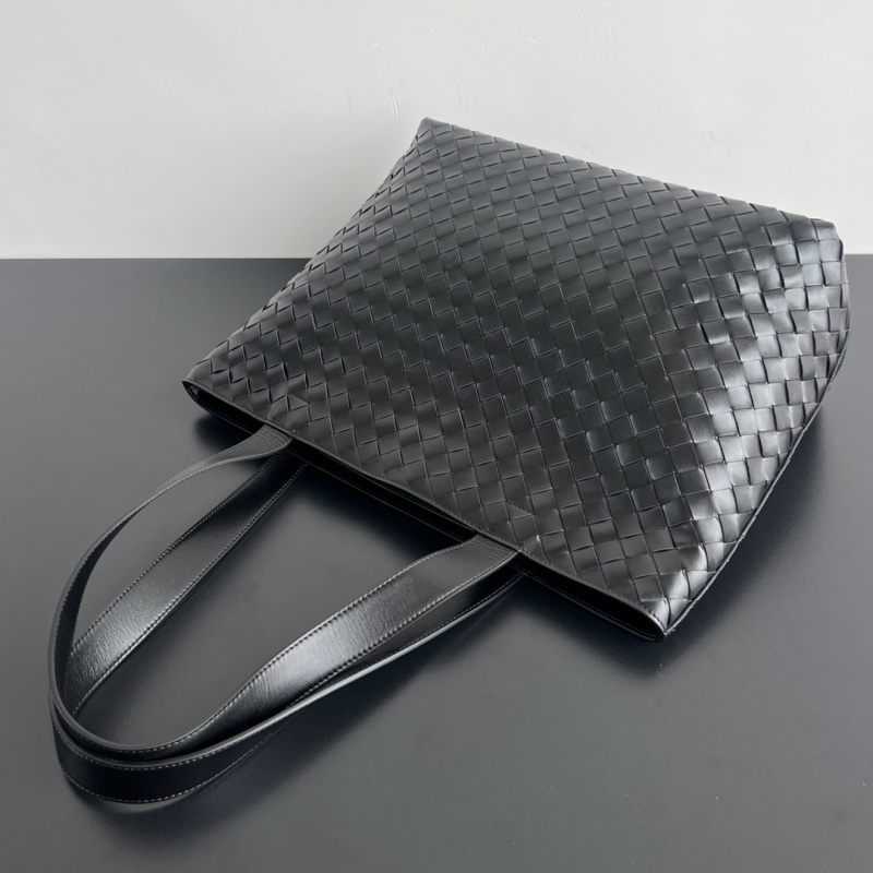 Сумки Bottega Veneta