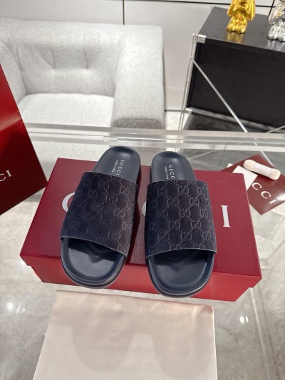 Сандалии Gucci GG монограмма бархатные черные