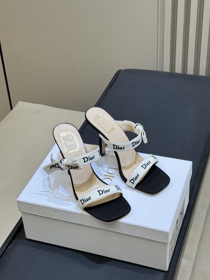 Женские туфли Dior на каблуке с лентой