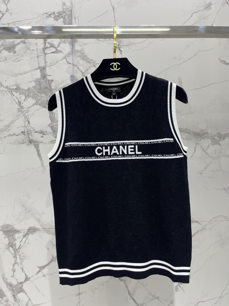 Безрукавка вязаная женская с контрастной отделкой и надписью Chanel