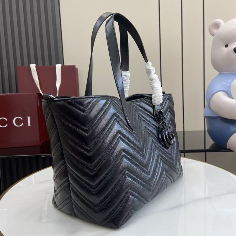 Сумка-тоут Gucci с квилтингом